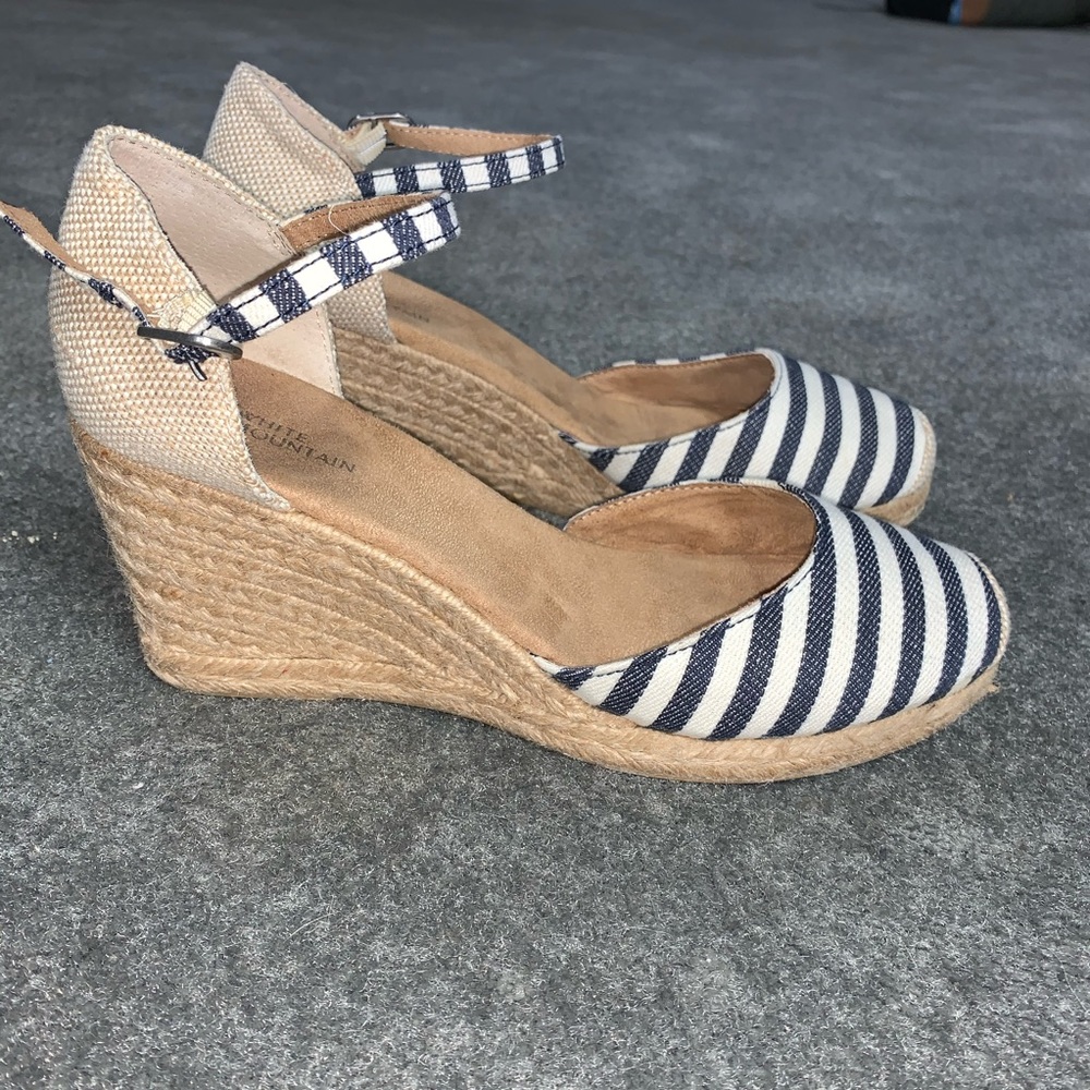 White Mountain summer wedge heels